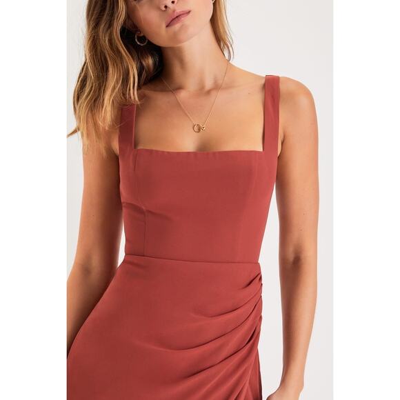 Chic Terracotta Maxi Dress - Picture 2 of 10